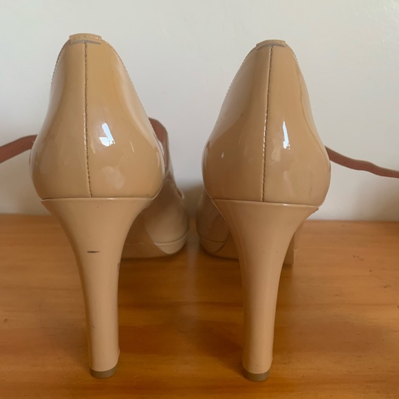 Via Spiga Nude Patent Leather Heels - Picture 4 of 4
